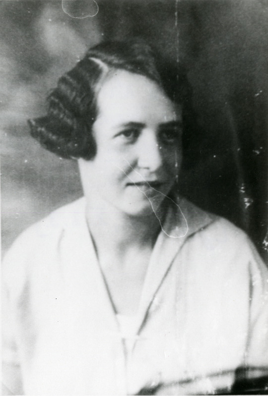 Irene von Nolcken: rinnaportree. 1930. a.-d.