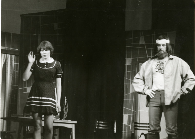 Saaremaa Rahvateatri lavastus Soolane suudlus