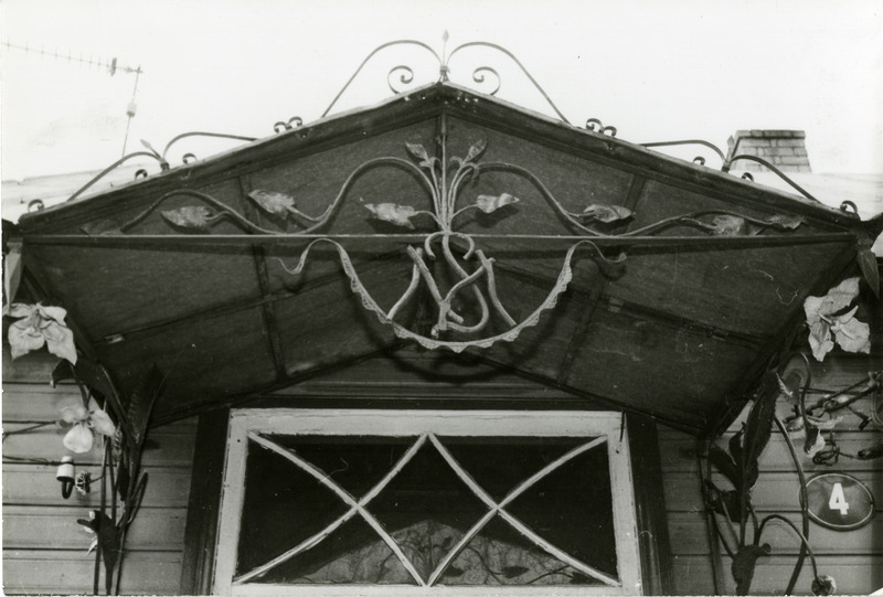 Kuressaare sepised: varikatus Uus 4
