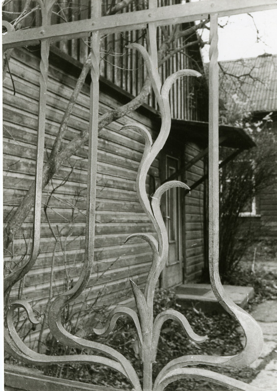 Kuressaare sepised: aed Suur-Sadama 24