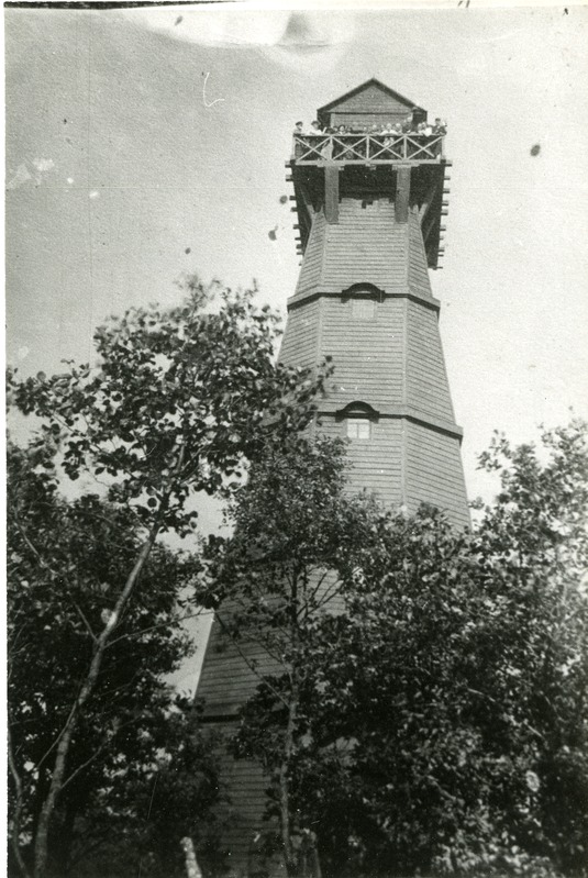 Saaremaa õpetajate ekskursioon Abrukal: tuletorni vaateplatvormil