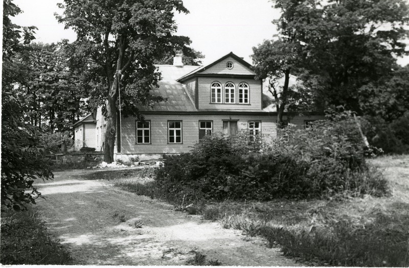 Kuusnõmme mõisa peahoone