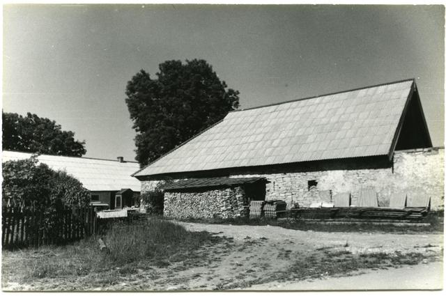 Uuemõisa mõisa kõrvalhoone