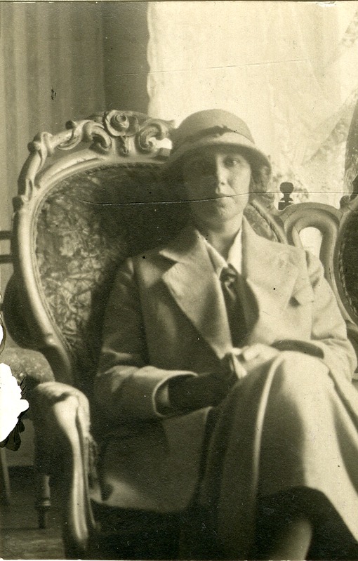 Alma Klauren oma elutoas Pikk 19