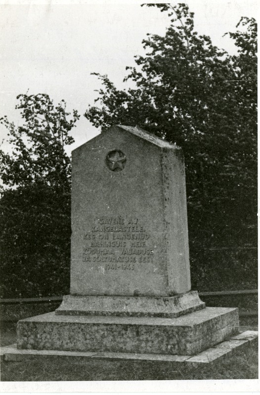 II maailmasõja monument Hindul