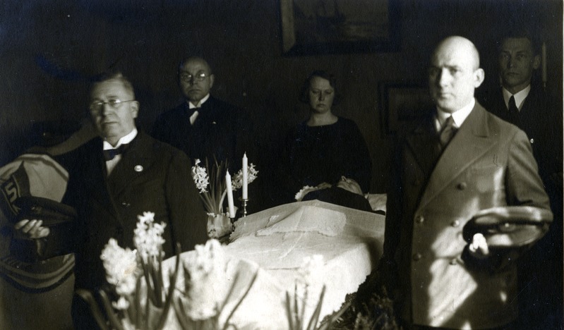 Auvalve Mihkel Nepsi sarga juures