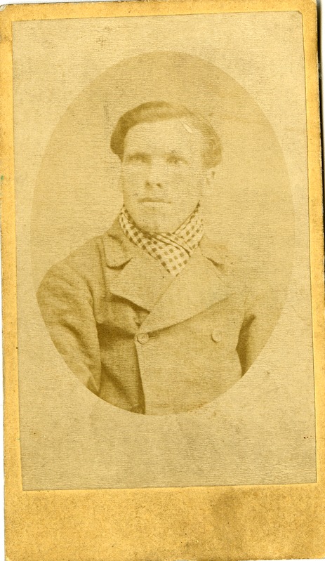 Mihkel Nöör: rinnaportree