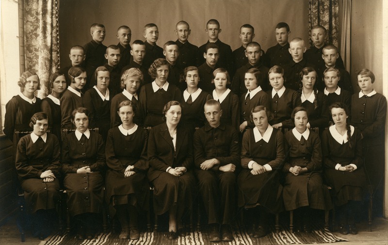 Saaremaa Ühisgümnaasiumi IV klass