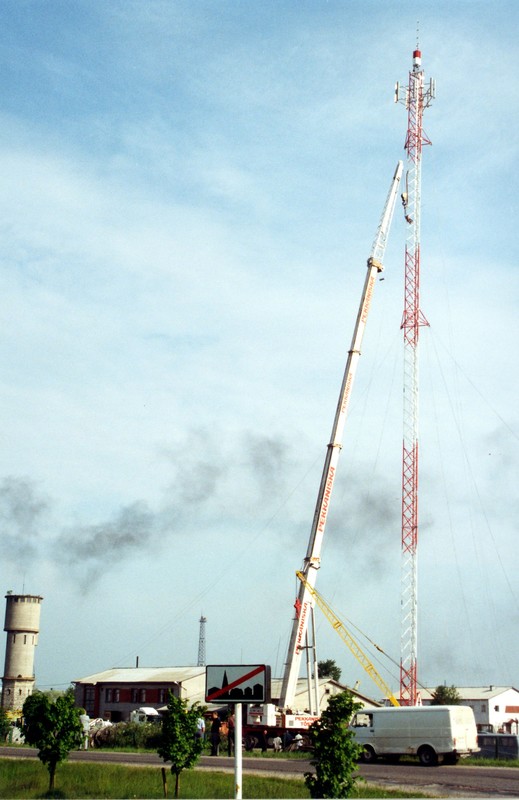 Mobiiltelefoniside mast Sikassaares