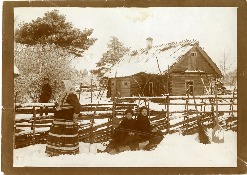 Jämaja naine kelguga