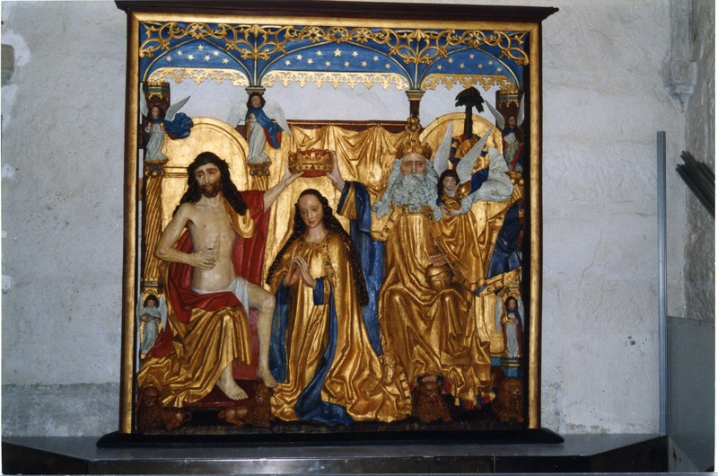 Altarireljeef "Maarja kroonimine" kapiitlisaalis