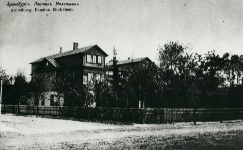 Michelseni pansion Allee tänavas