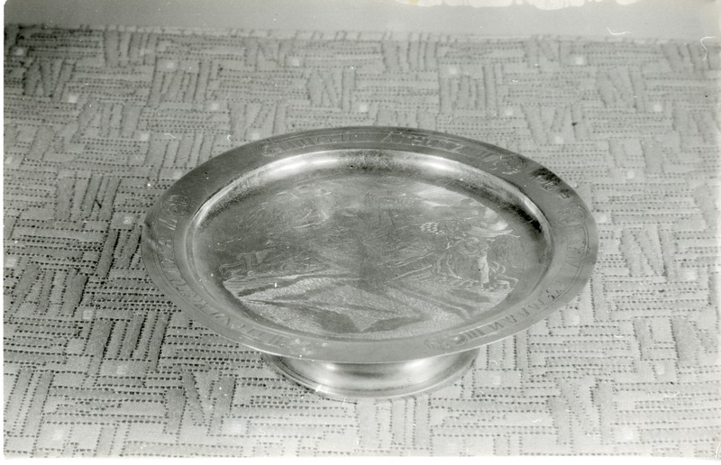 Kuressaare EAÕK Püha Nikolai kirik:diskos