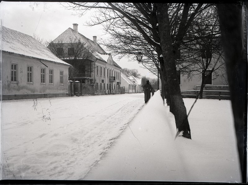 Kuressaare, Lossi tänav