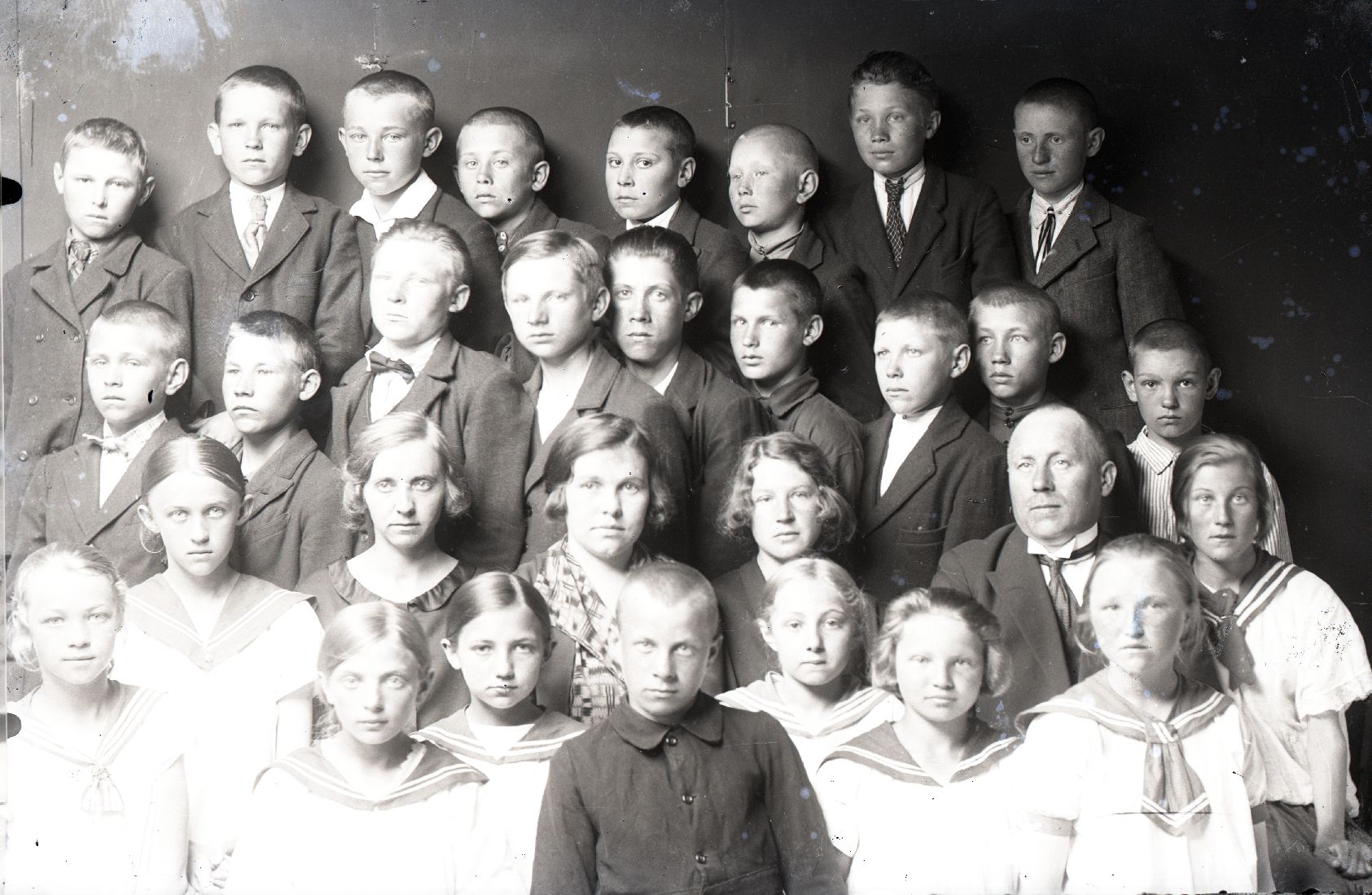 Muhu, Liiva kooli õpilased