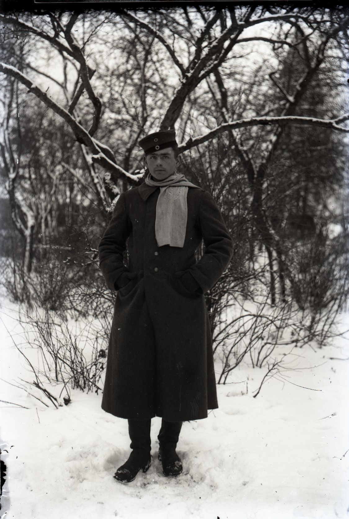 Saksa sõjaväelane Hellamaal Muhus