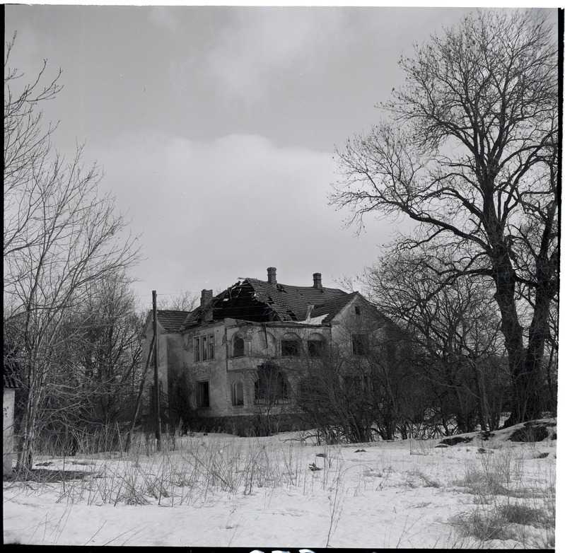 Kasti mõisa peahoone.