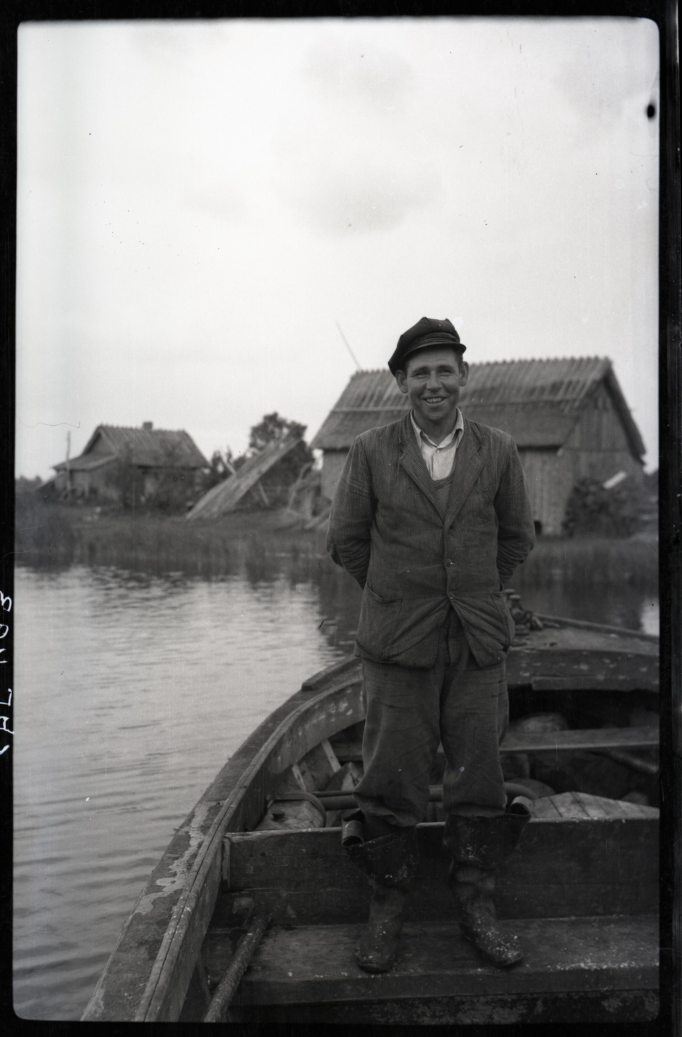 Koduranna kolhoosi lülivanem Aleksander Randi