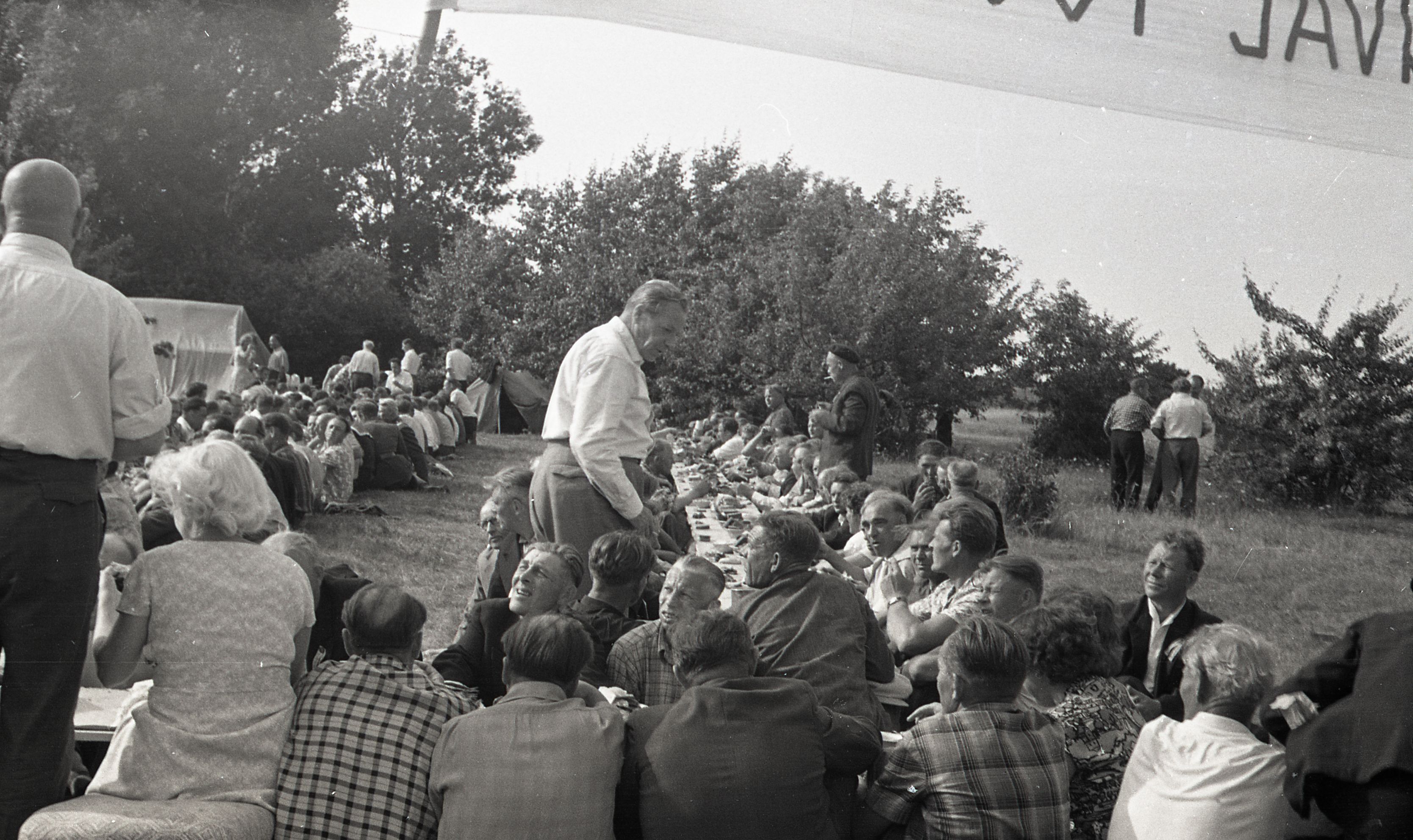 II maailmasõja nõukogude armee veteranide kokkutulekTehumardil 1964. aastal
