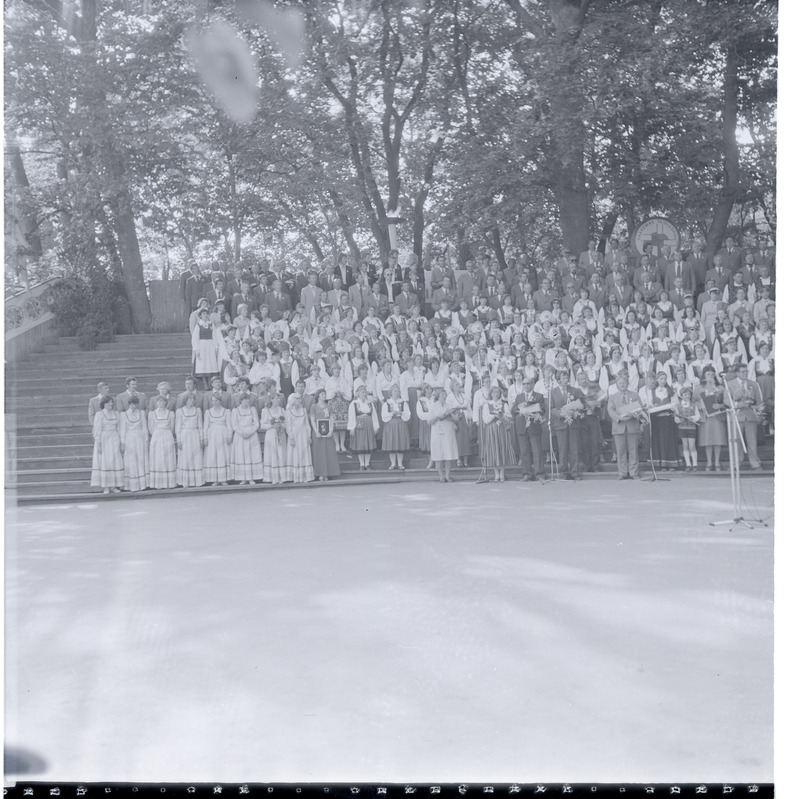 Saaremaa laulupidu 1983, lõpetamine