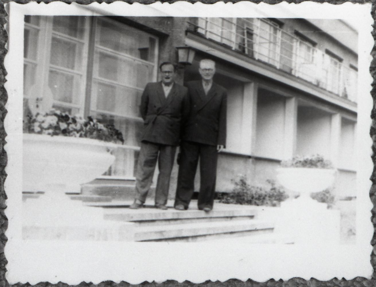 Vassili Riis ja A. Liebman Pärnus