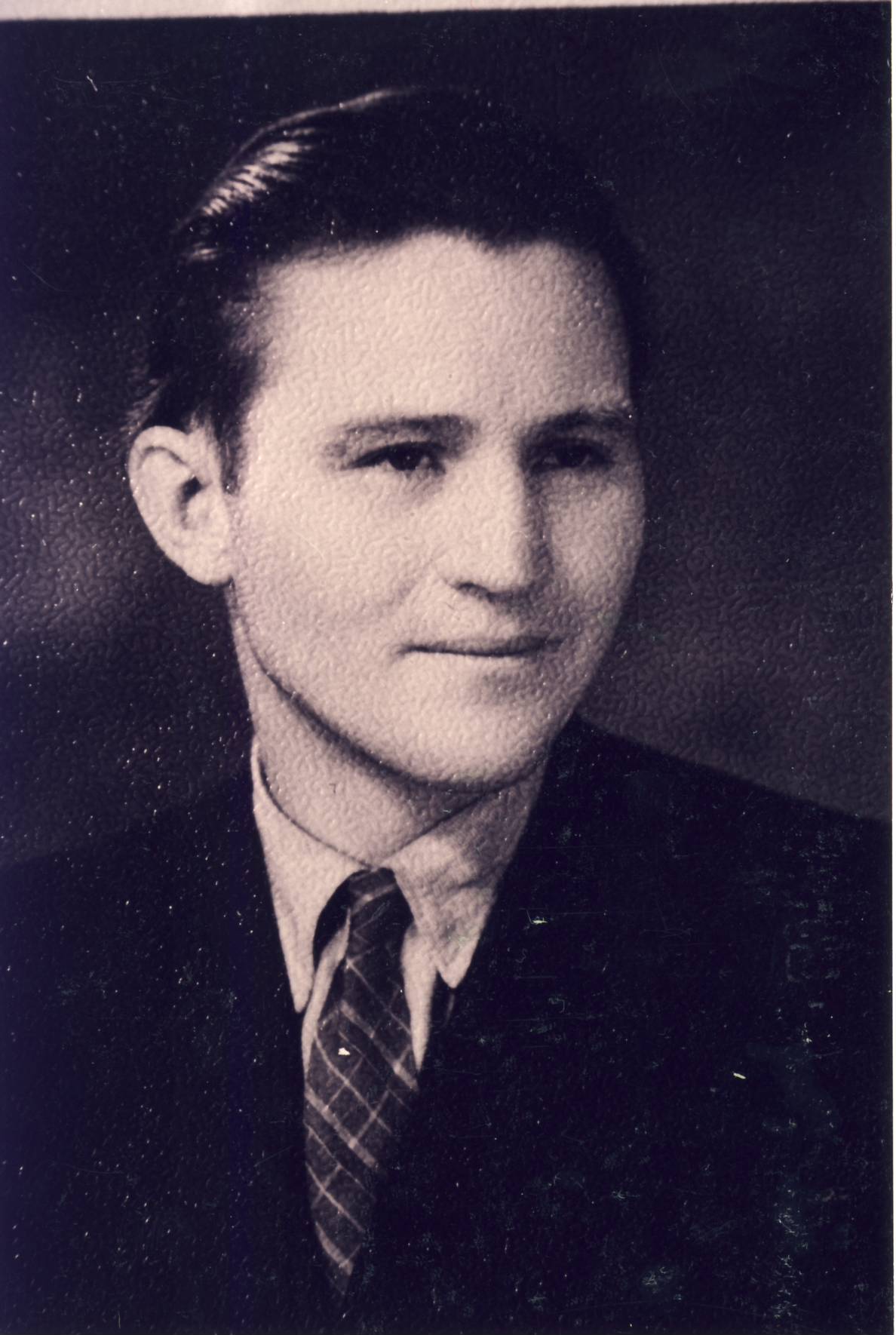 Paul Haavaoks,kirjanik,luuletaja.