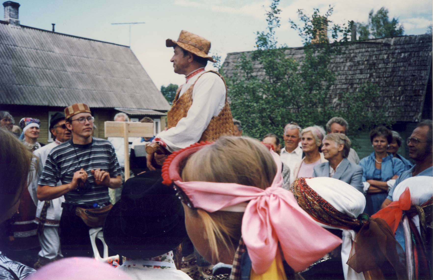Kuningriigi päev Mikitamäel.Ülemsootska valimine
