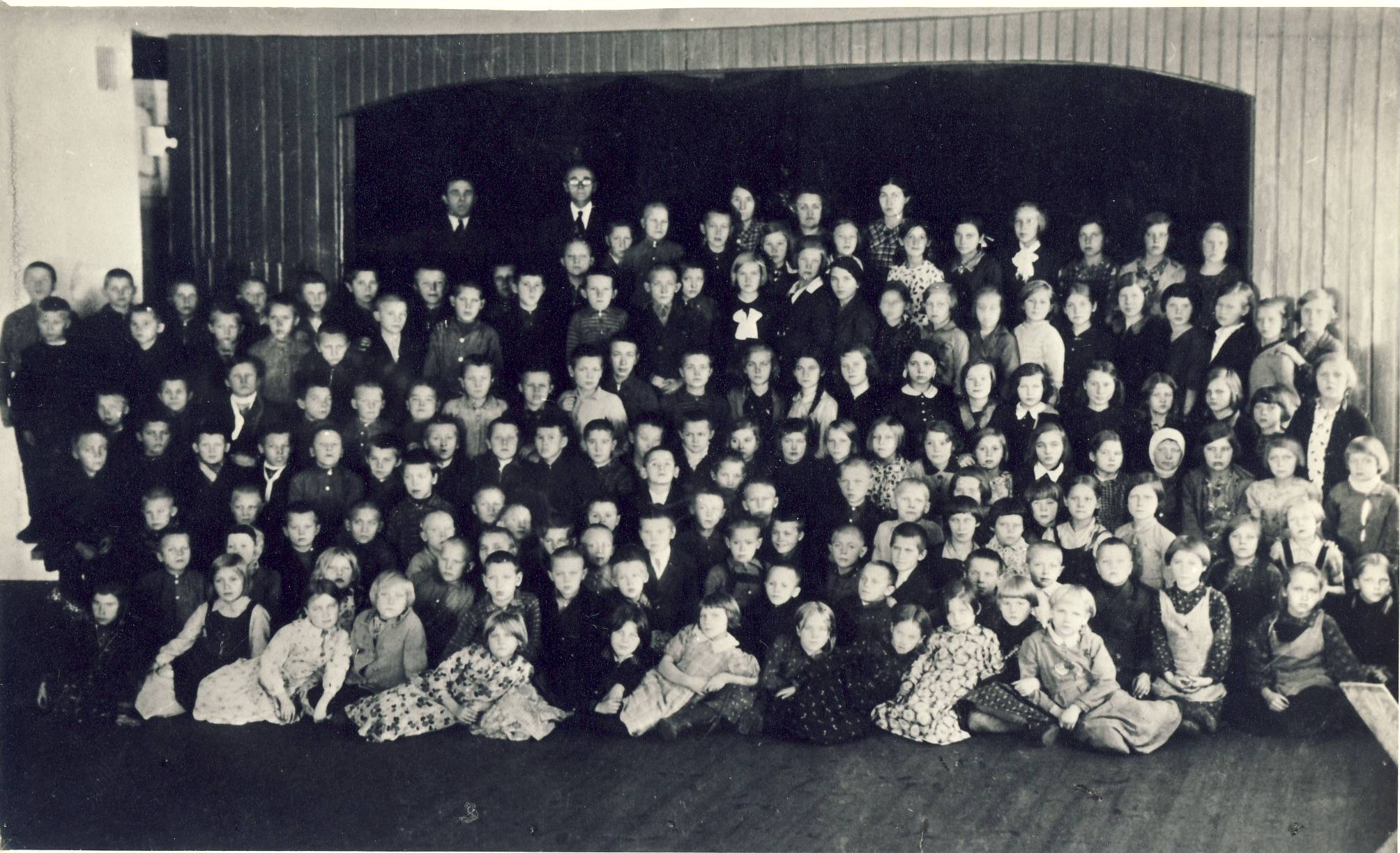 Värska koolipere 1938. aasta kevad-talvel.