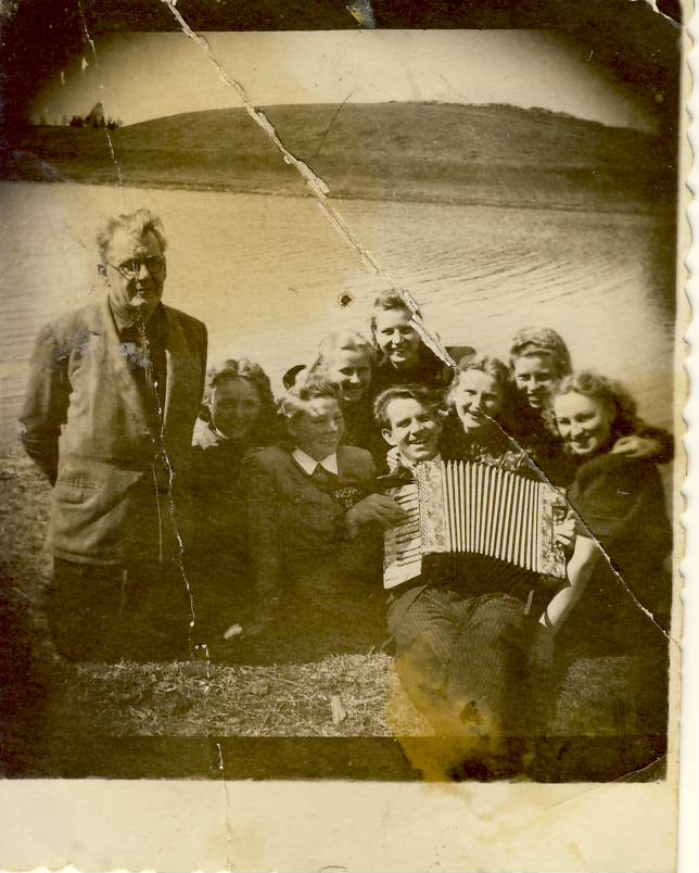 Värska kooli õpetajad 03. mail 1948.