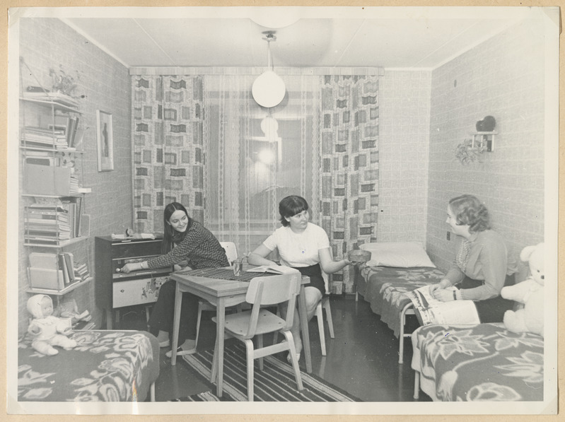 Tallinna Meditsiinikool. Ühiselamu tuba