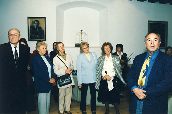 Arstide Leonhard Mardna ja Adda Mardna fondi avamine. Dirigent Eri Klas sõna võtmas