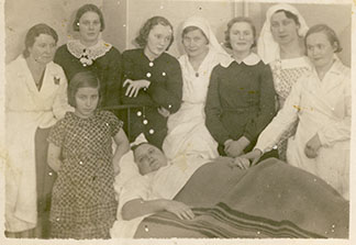 Taheva Sanatooriumi personal ja patsiendid