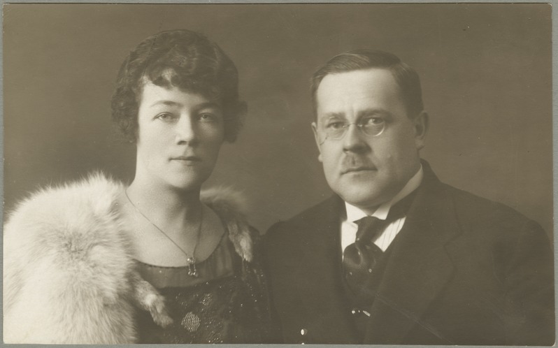 Elisabet ja August Tinni