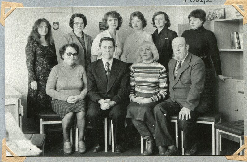 Vabariikliku Sanitaarharidusmaja kollektiiv asutuse aastapäeval