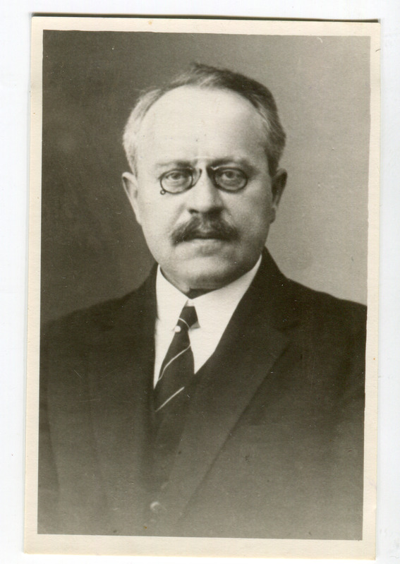 Neurokirurg Ludvig Puusepp