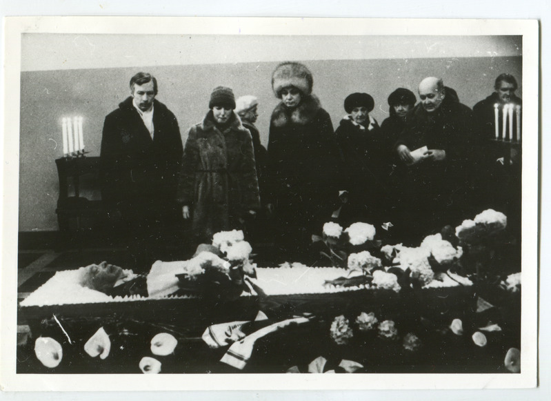 Hüvastijätt Juhan Ennuloga