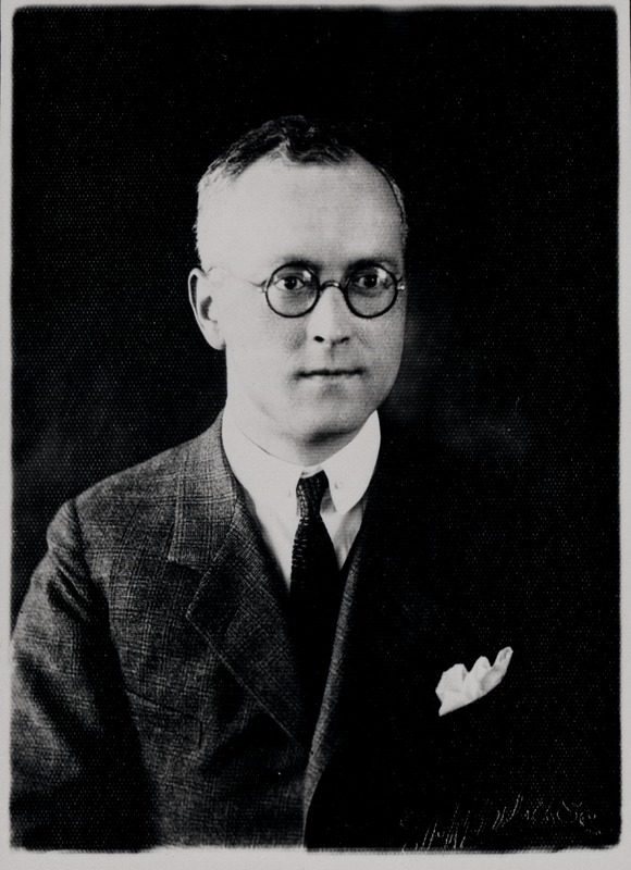 Dr Hans Krueger