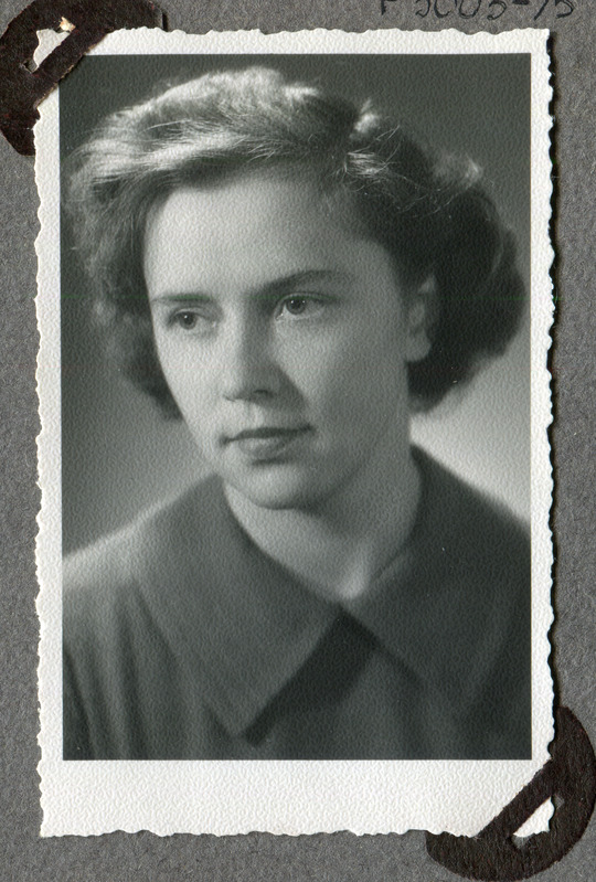 Ester Suurhans