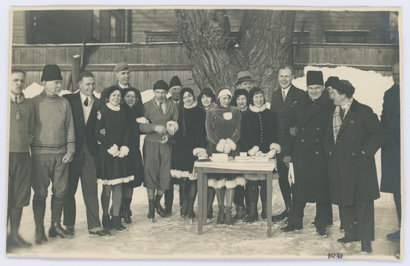 Spordiselts "Kalev" iluuisutajad Tallinnas, auhindade jagamine 1931.a.