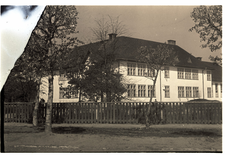 Vabaduse pst. 50