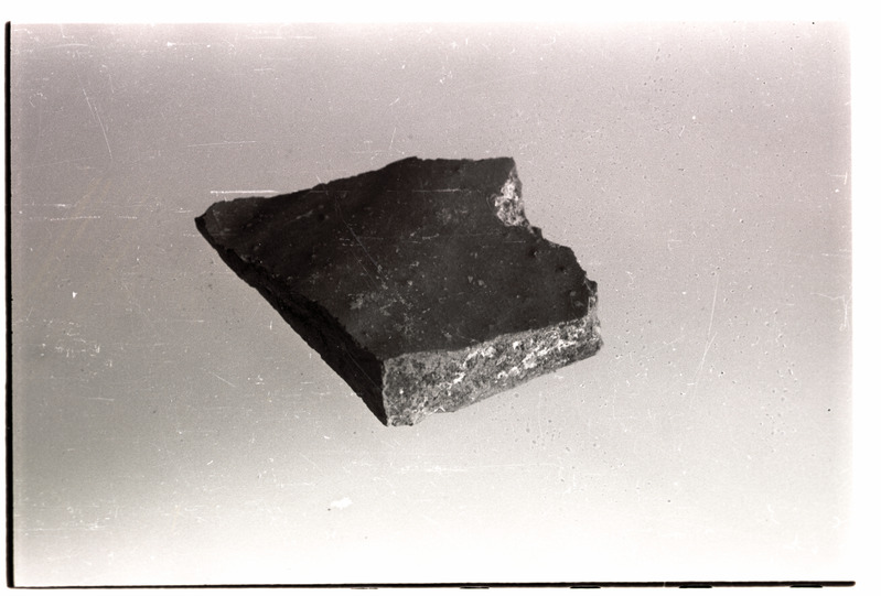 Tallinn, leide arheoloogilistelt kaevamistelt Toompeal, ahju kahhelkivi fragment.