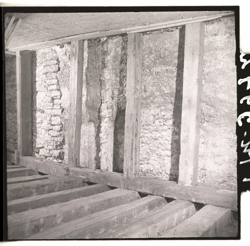 Tallinn, Pakkhoone Vanaturu kaelas, pööning.