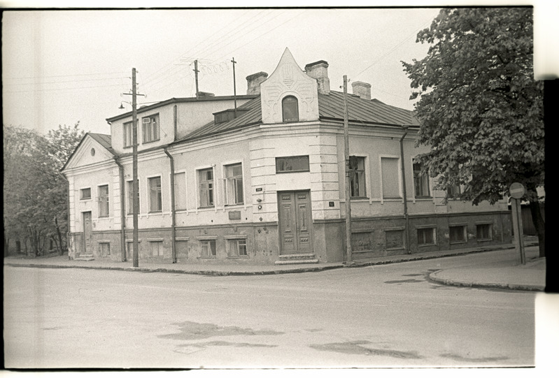 Maja Tatari tänav 54, mille eest mõrvati 1923. aastal Jaan Kreuks.