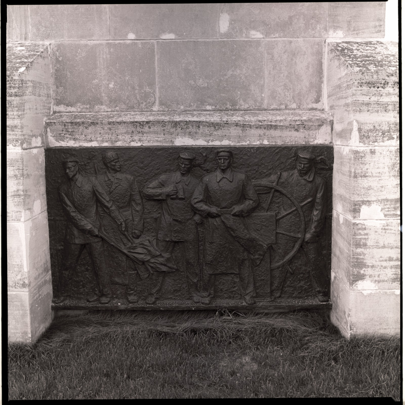Jääretke obelisk