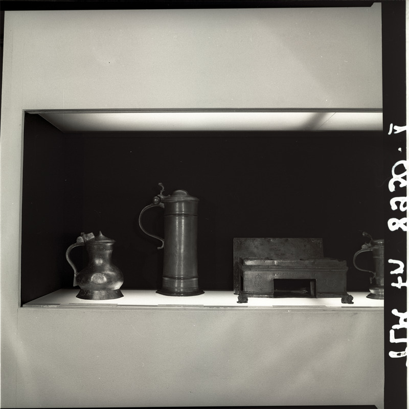 Näitus "Tallinna tina" TLM- is