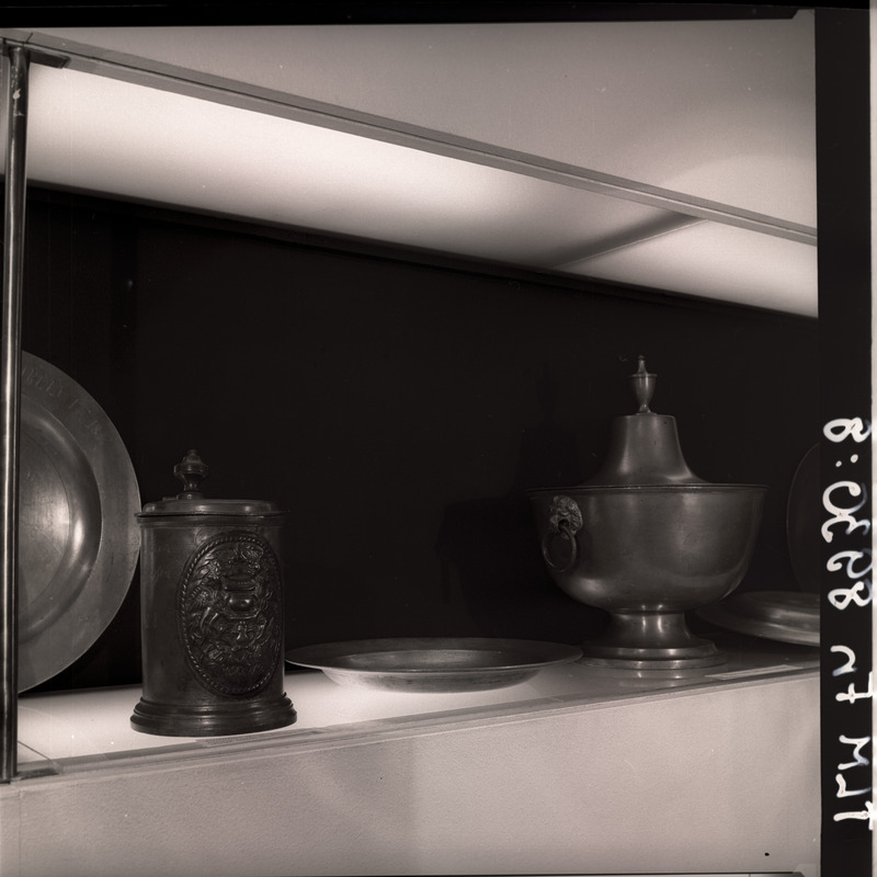 Näitus "Tallinna tina" TLM- is