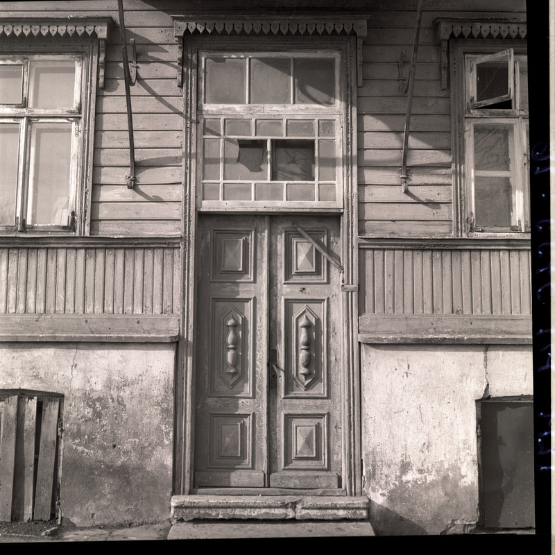 Küti t. 15 maja välisuks