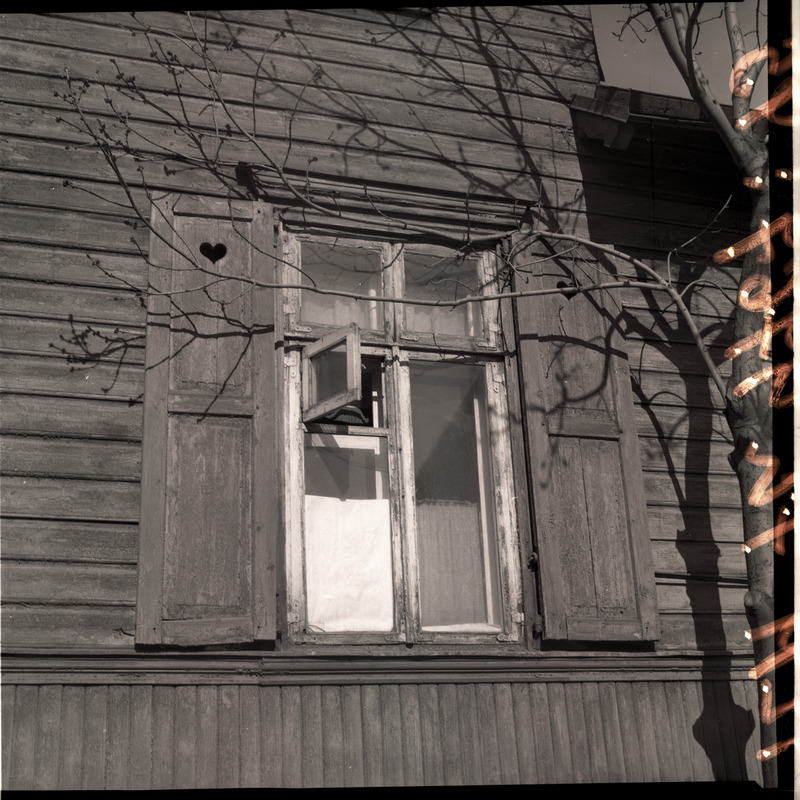 Kungla t. 39 maja akna luugid