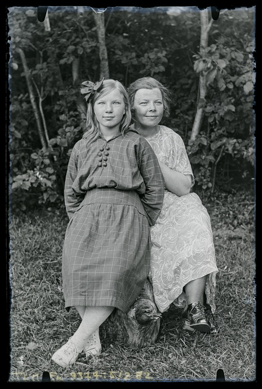 Paarisportree: Maali Kattenbach õega