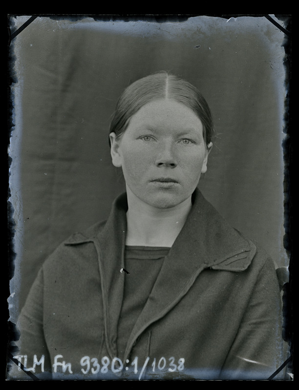 Portree: Alide Mätlik.